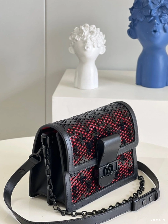 VUITTON MM LOUIS DAUPHINE 1223